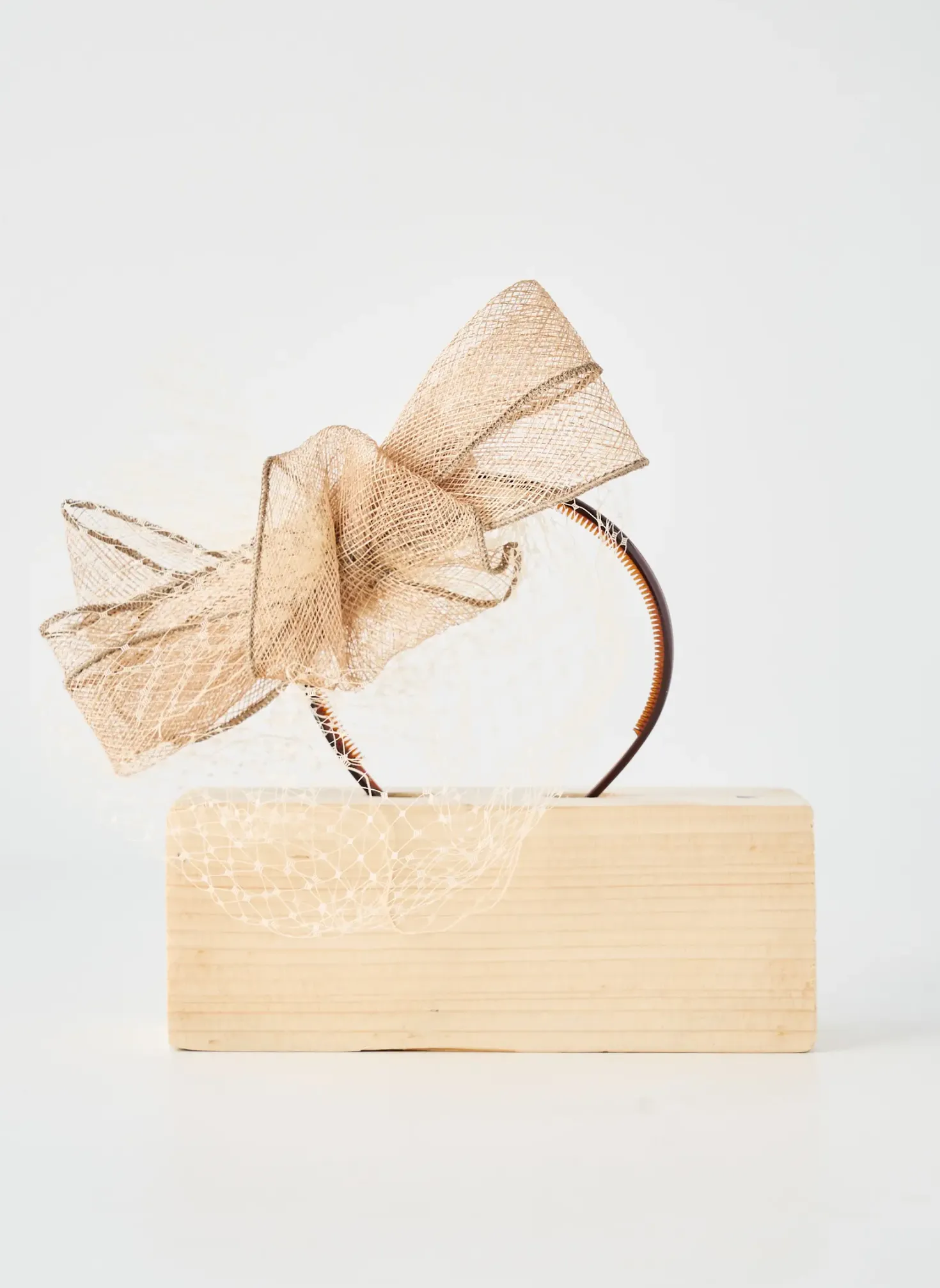 Accessoire Pour Cheveux Tout En Tete Beige