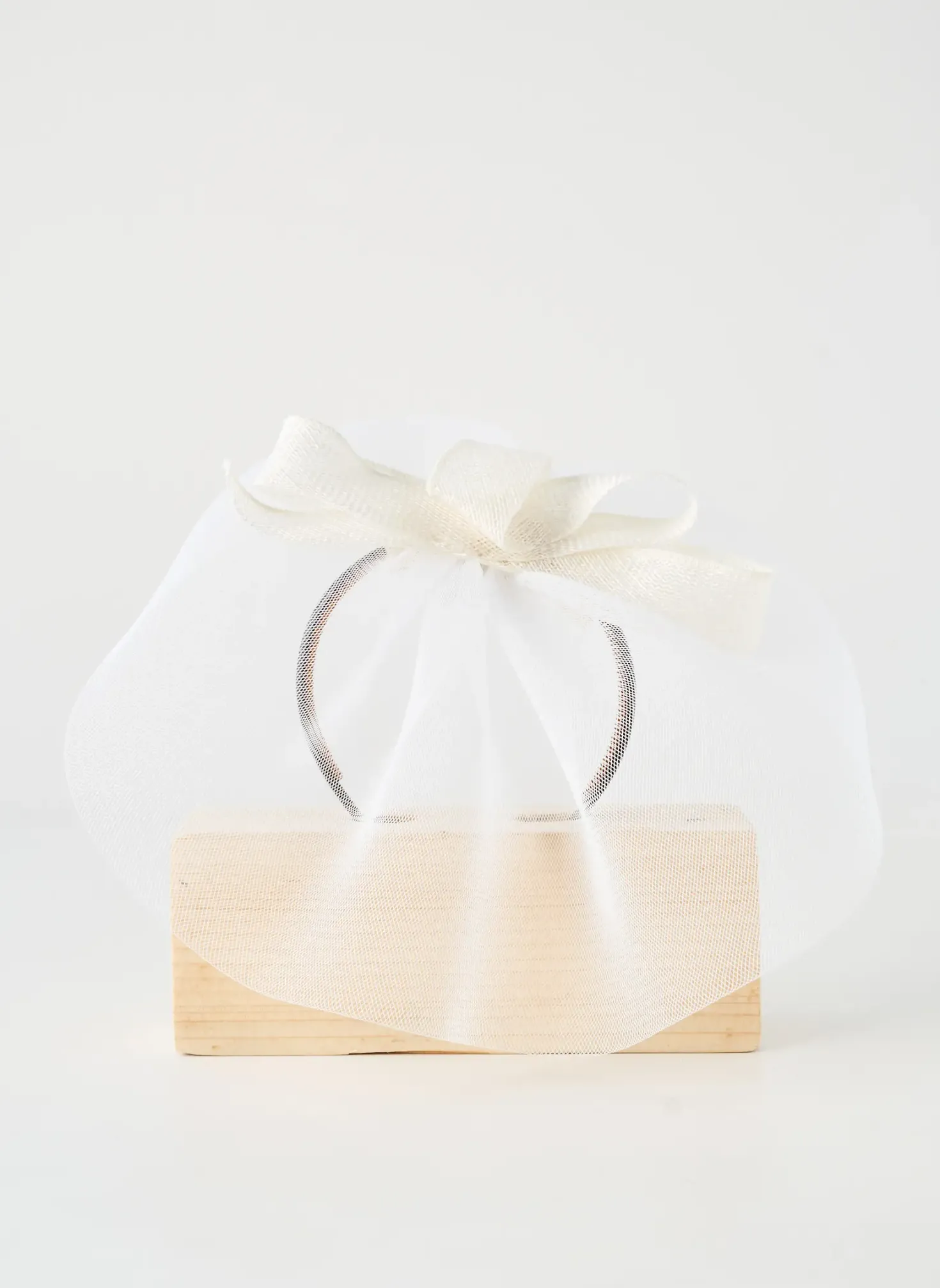 Accessoire Pour Cheveux Tout En Tete Beige