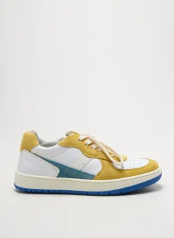 Baskets Babybotte Jaune Bout Rond