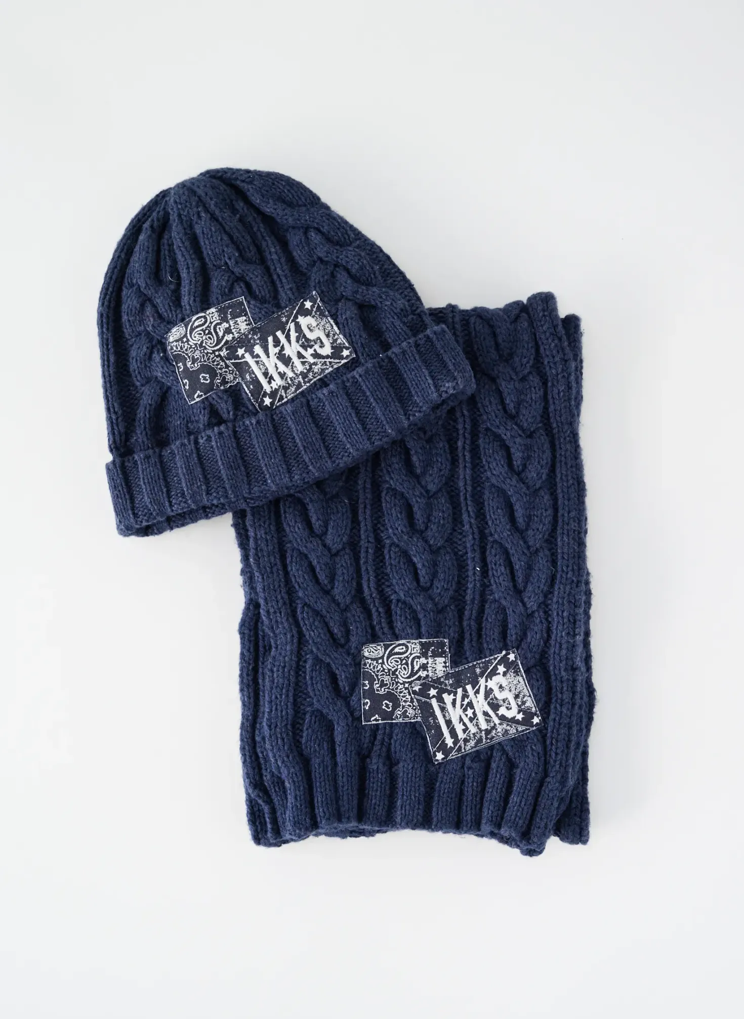 Bonnet Ikks Bleu