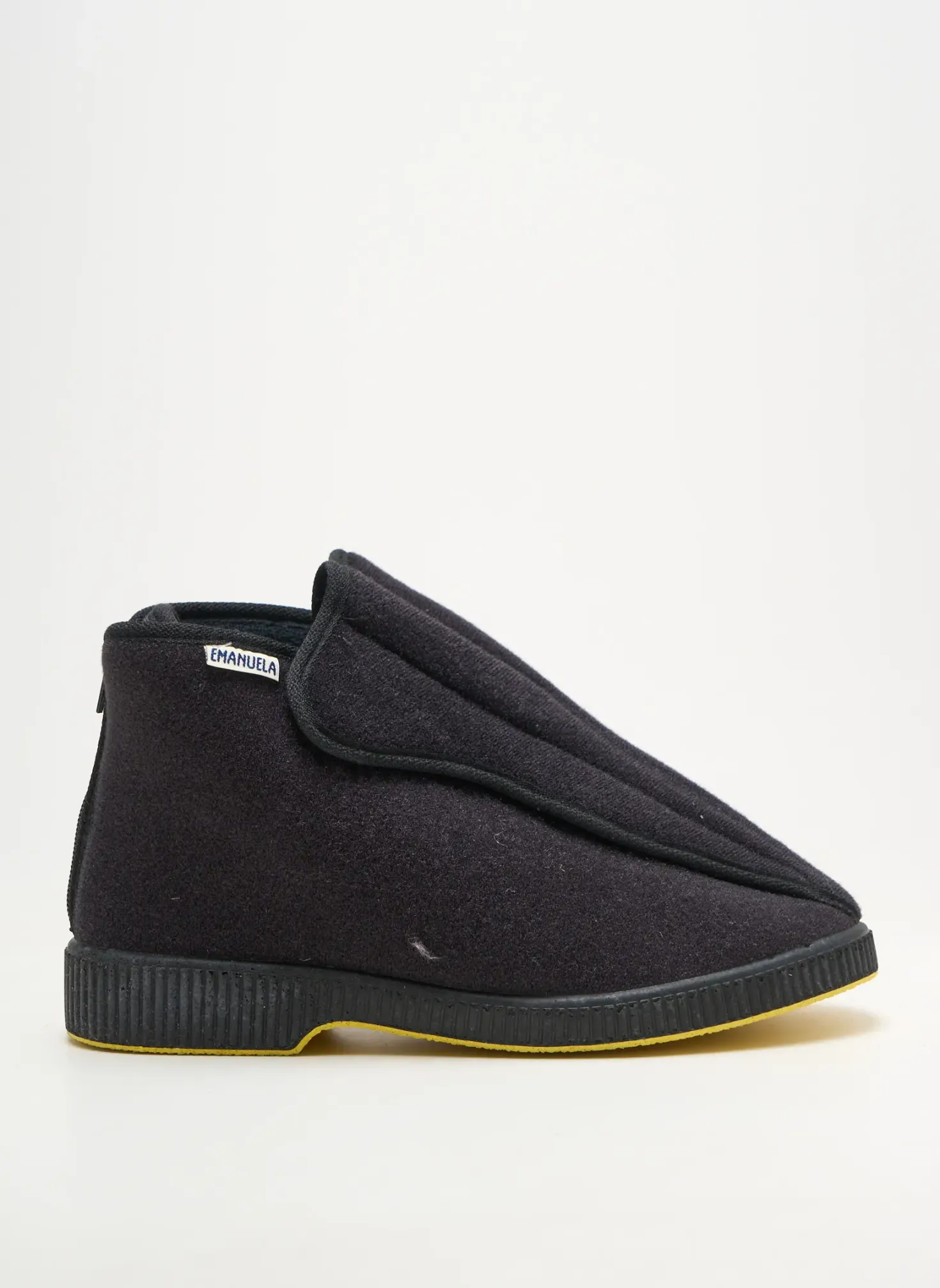 Chaussons/pantoufles Emanuela Noir Bout Rond