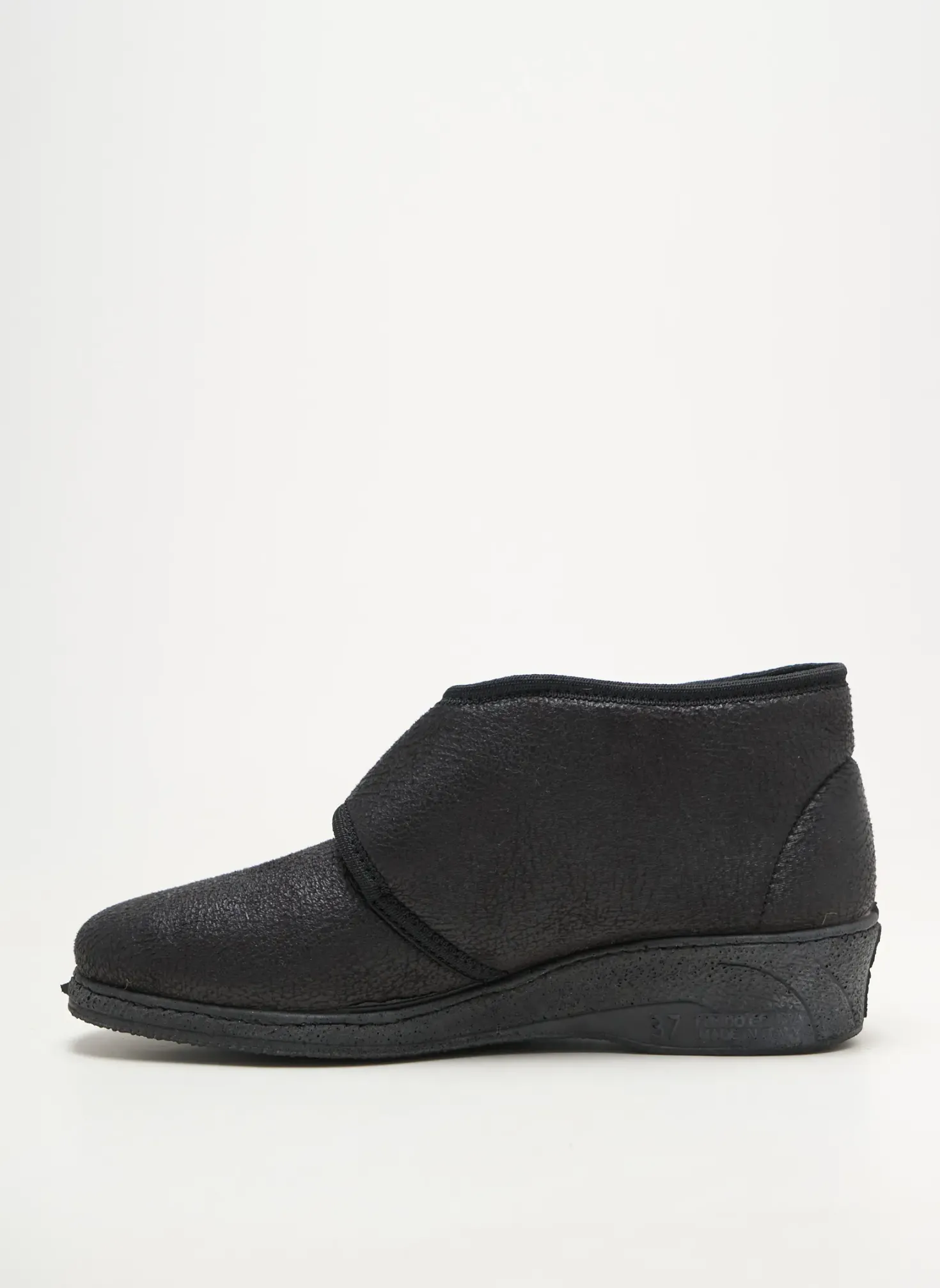 Chaussons/pantoufles Emanuela Noir Talon Plat Jusqu'à 3cm