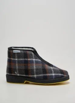 Chaussons/pantoufles Emanuela Gris Talon Plat Jusqu'à 3cm