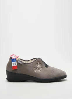 Chaussons/pantoufles Fargeot Gris Talon Plat Jusqu'à 3cm