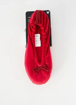 Chaussons/pantoufles Glove Story Rouge Talon Plat Jusqu'à 3cm