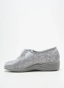 Chaussons/pantoufles La Vague Gris Talon Plat Jusqu'à 3cm
