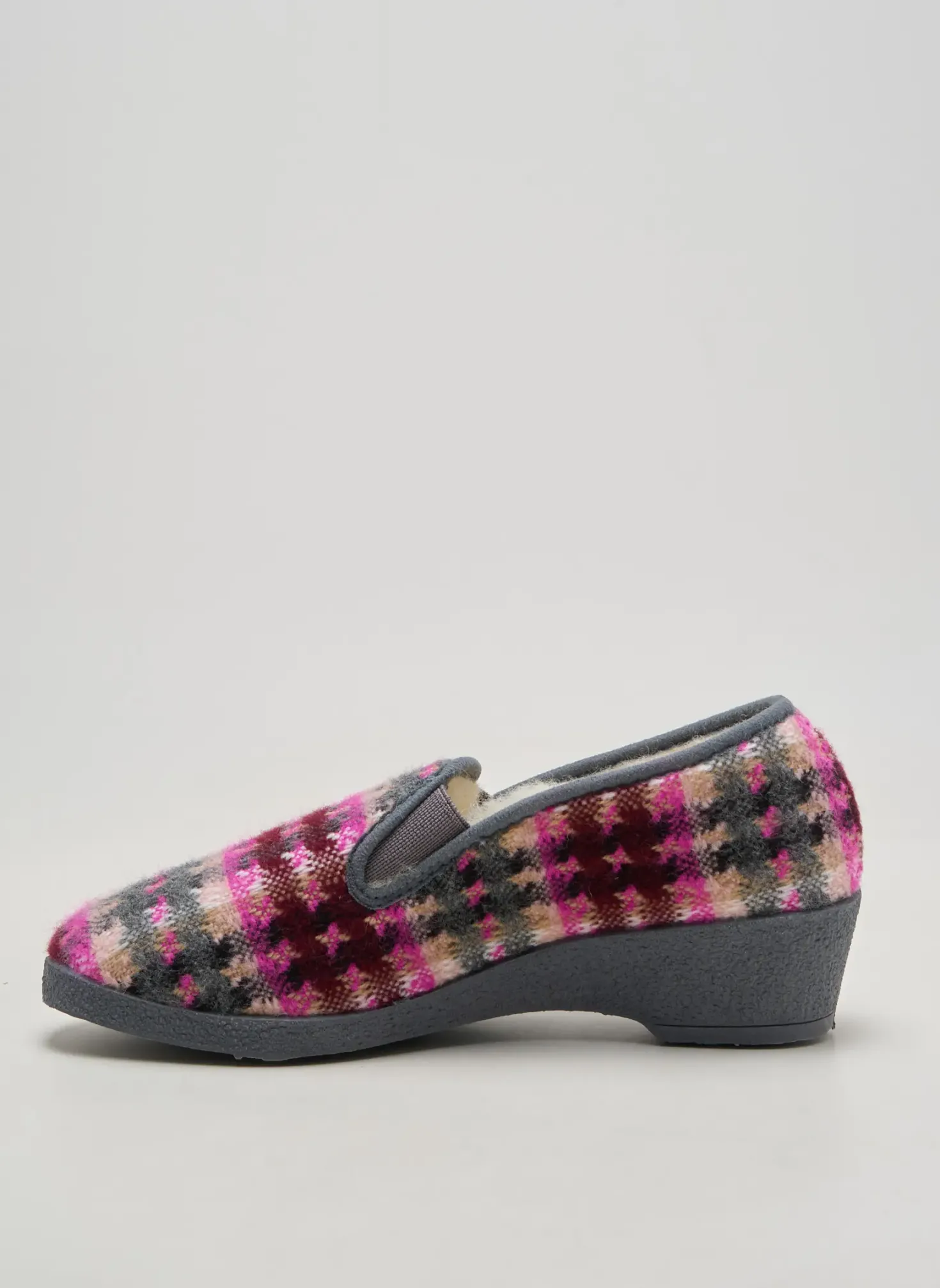 Chaussons/pantoufles Sedagyl Gris Talon De 4 À 6cm