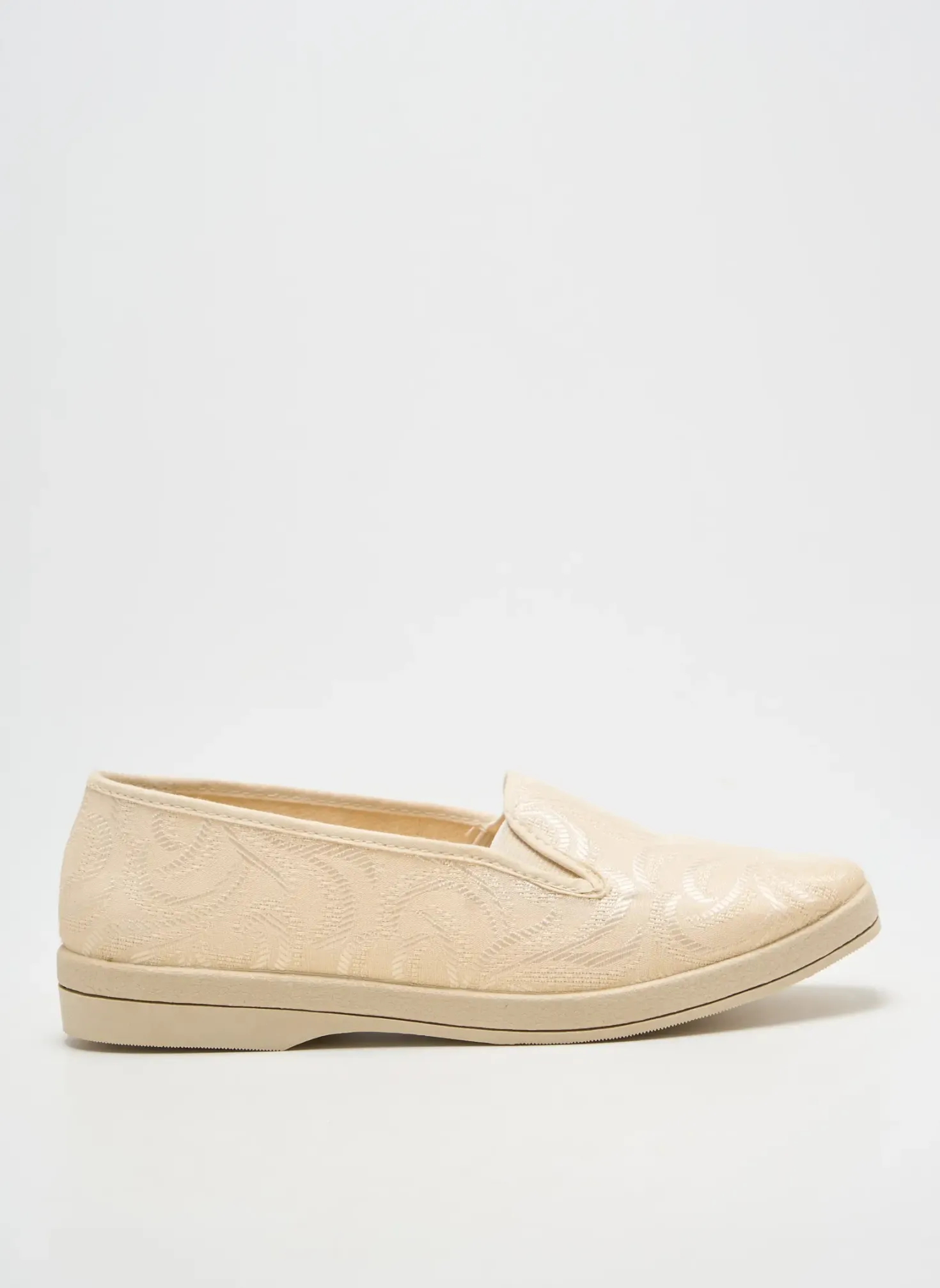 Chaussons/pantoufles Wapiti Beige Talon Plat Jusqu'à 3cm