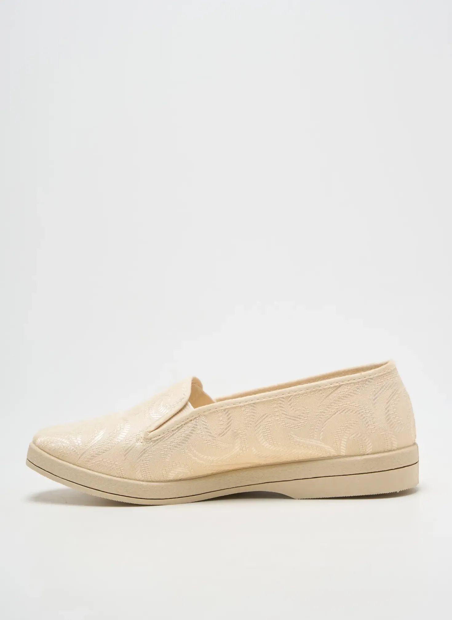 Chaussons/pantoufles Wapiti Beige Talon Plat Jusqu'à 3cm