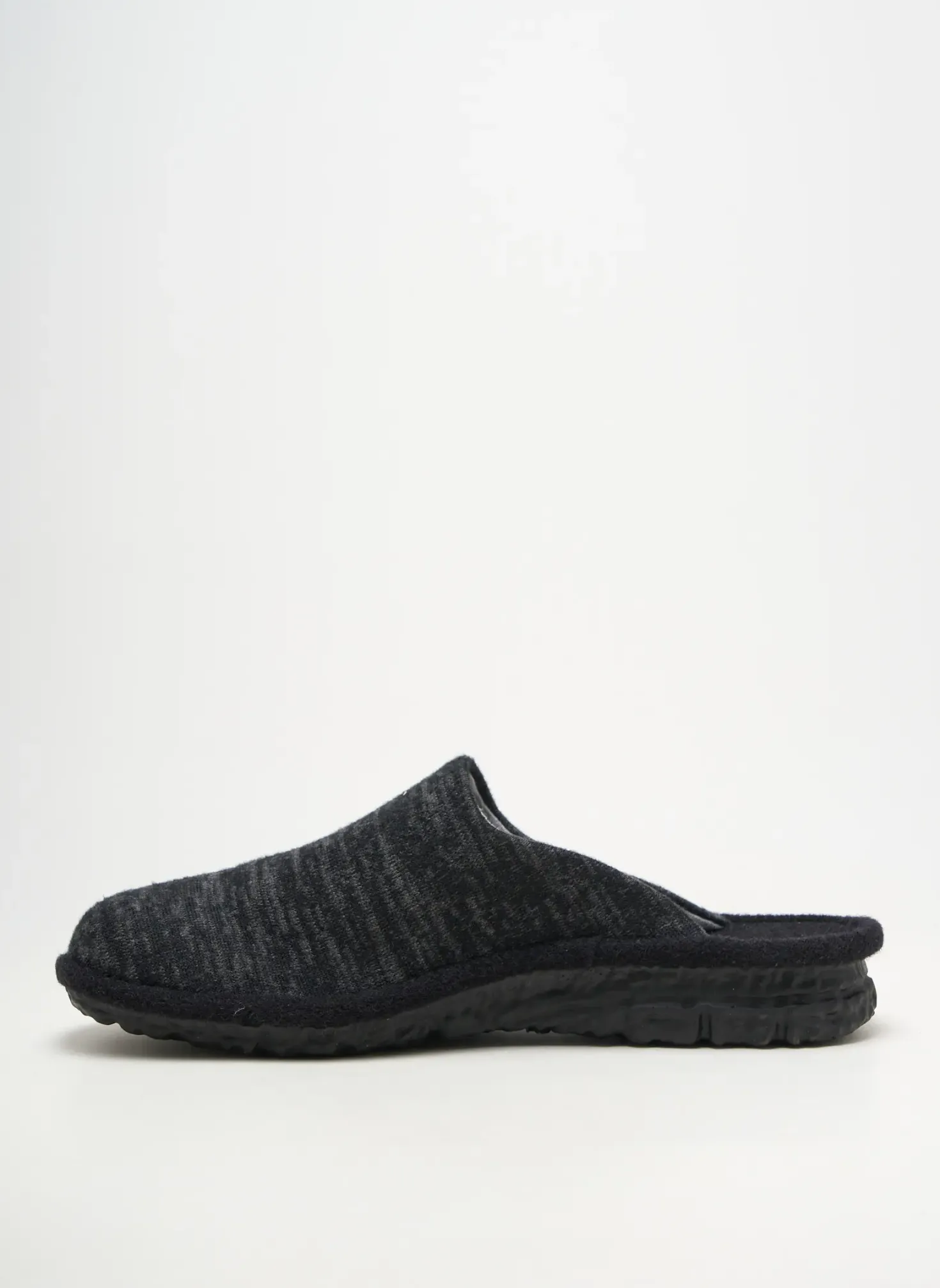 Chaussons/pantoufles Westland Gris Bout Rond