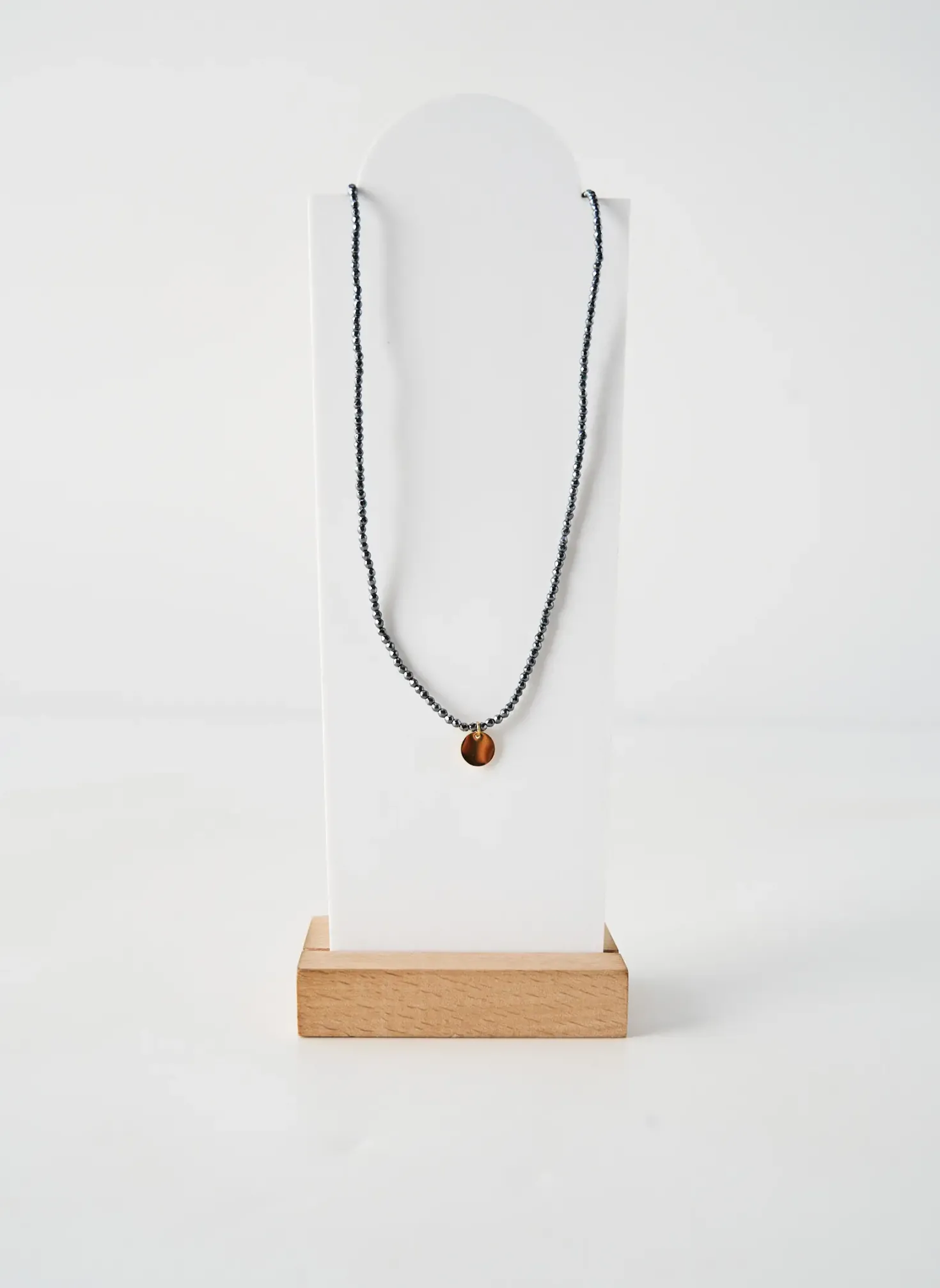 Collier Belle Mais Pas Que Noir