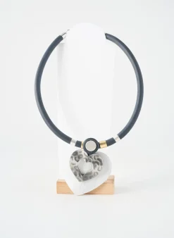 Collier Dk Noir