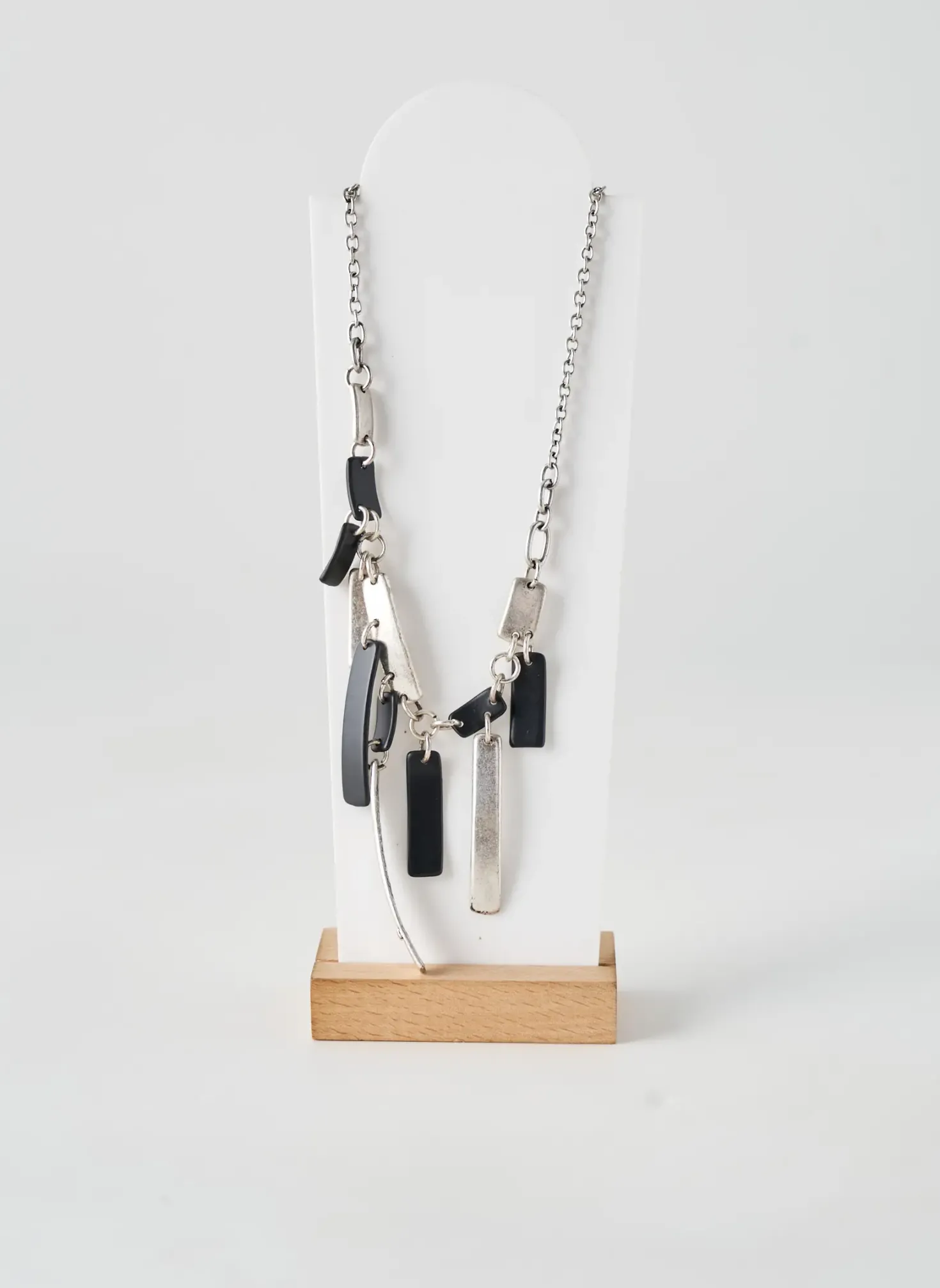 Collier Ikita Noir