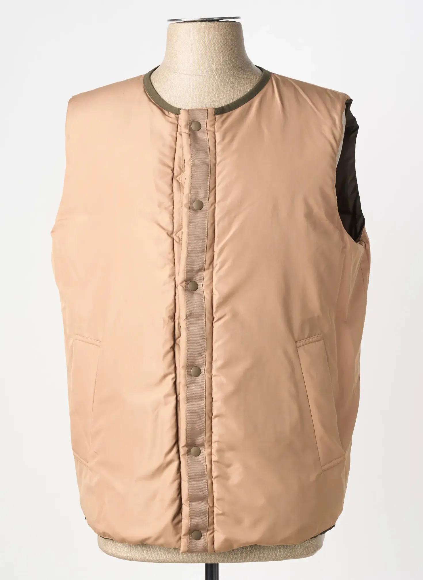 Doudoune White Mountaineering Vert Sans Capuche