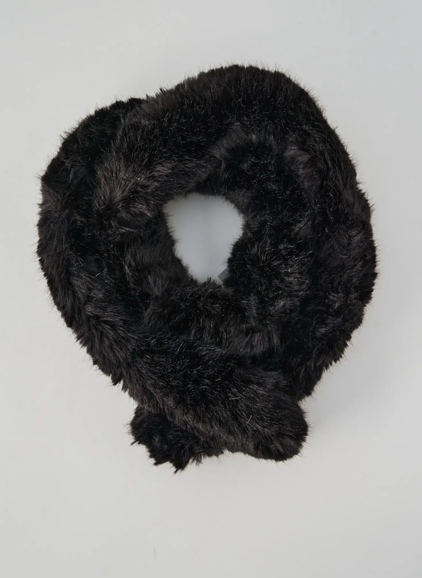 Echarpe Kamy Hat Noir