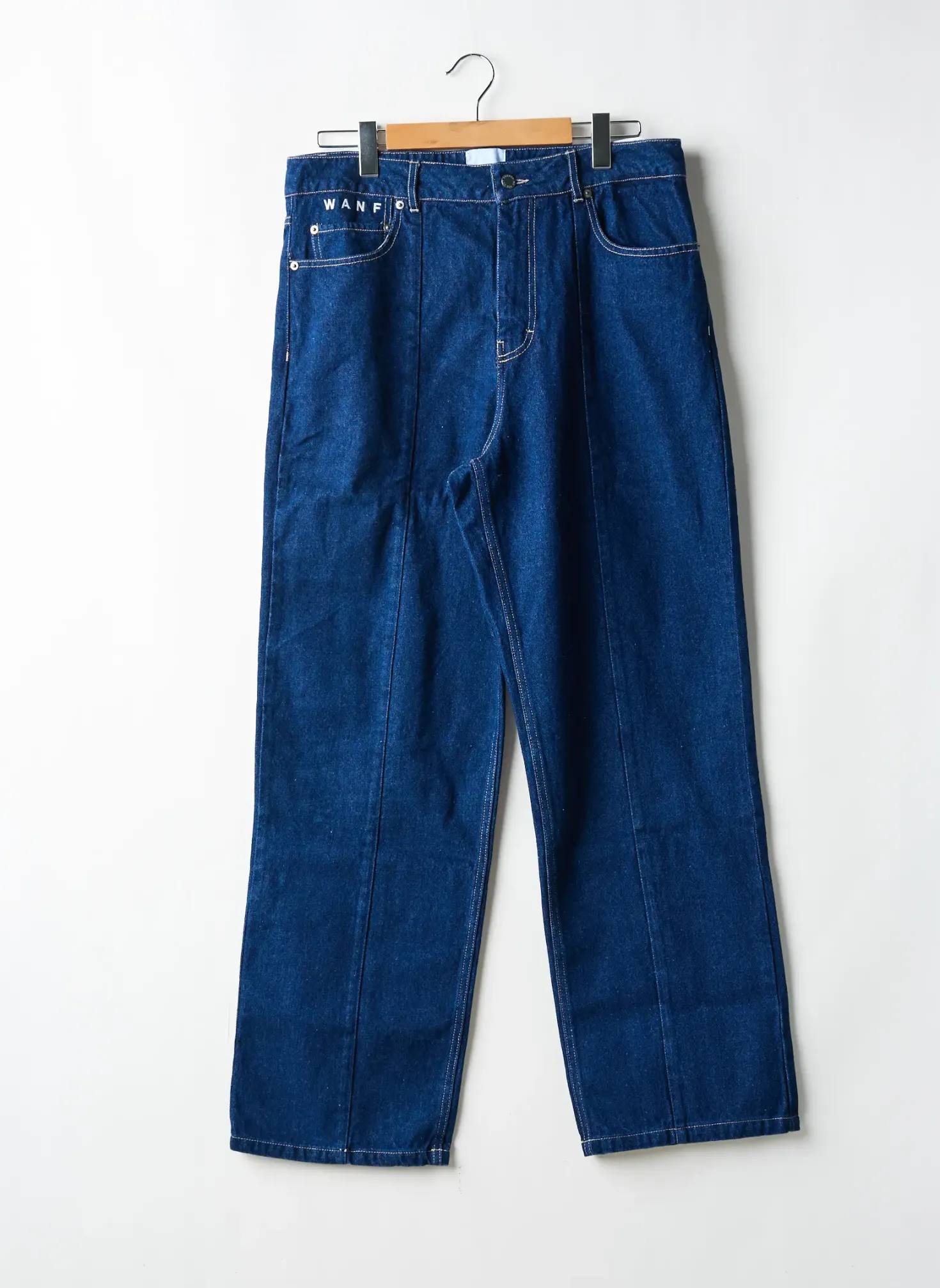 Jeans Coupe Droite Wanf Bleu Taille Normale