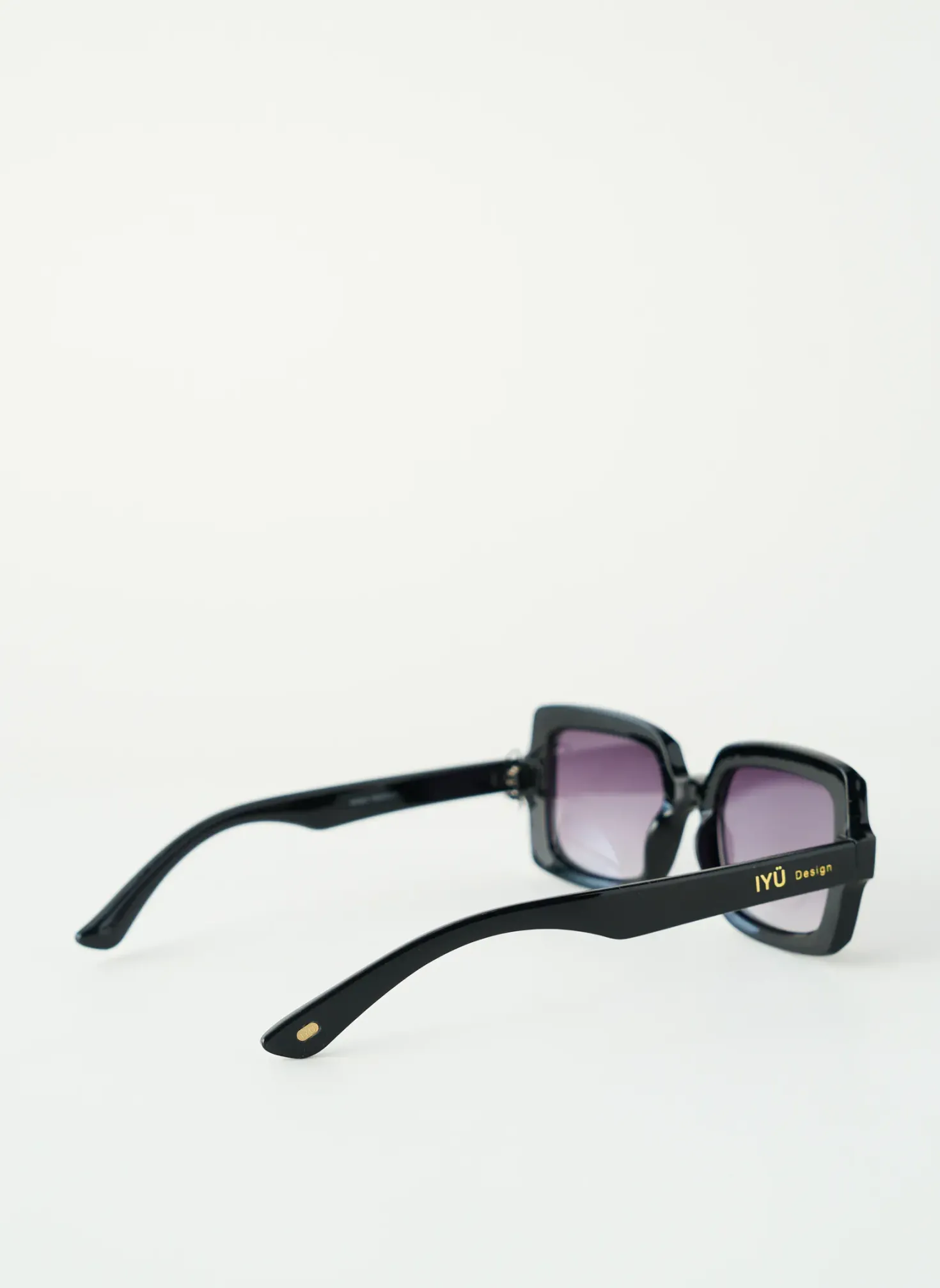 Lunettes De Soleil Iyü Noir
