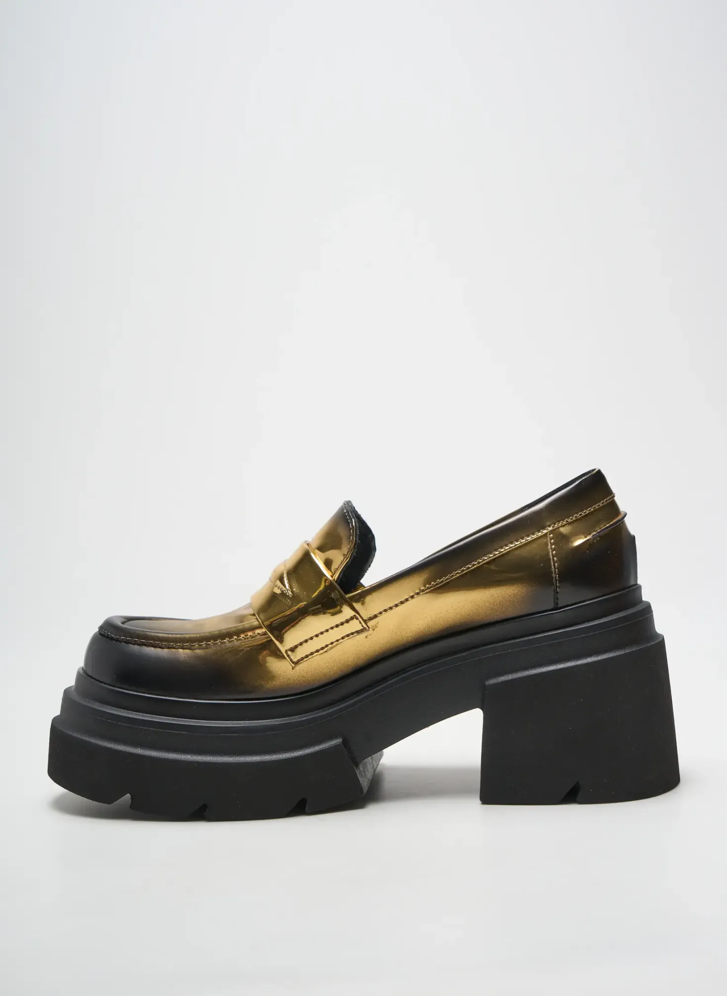 Mocassins Elena Iachi Or Talon De 7 À 9cm