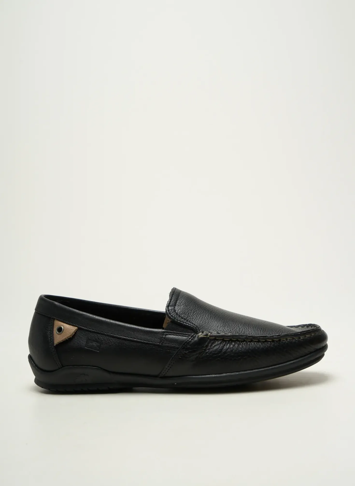 Mocassins Fluchos Noir Bout Carré