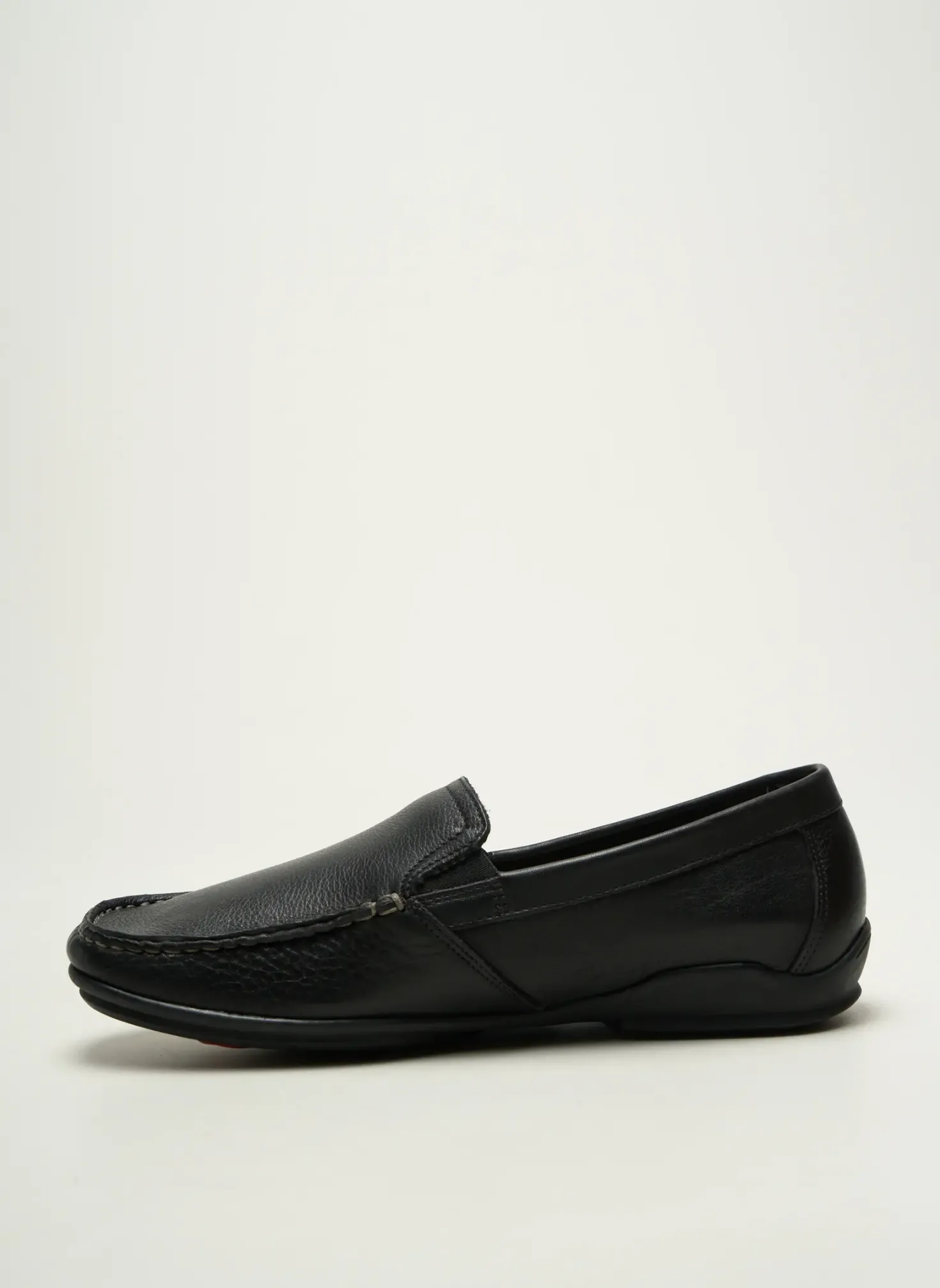 Mocassins Fluchos Noir Bout Carré