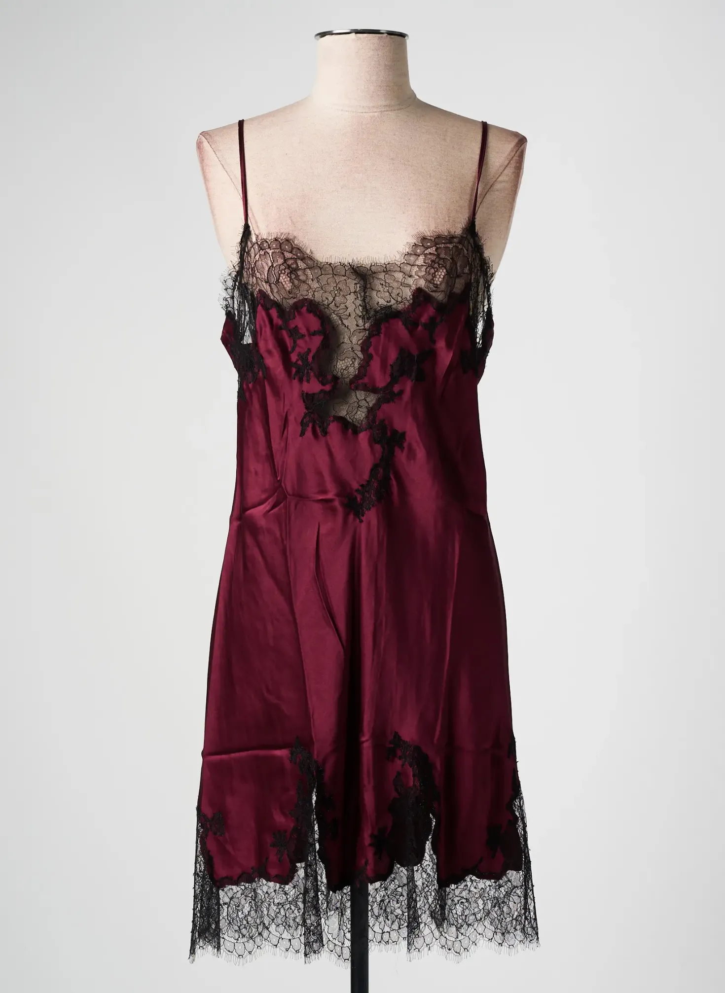 Nuisette/combinette Marjolaine Rouge
