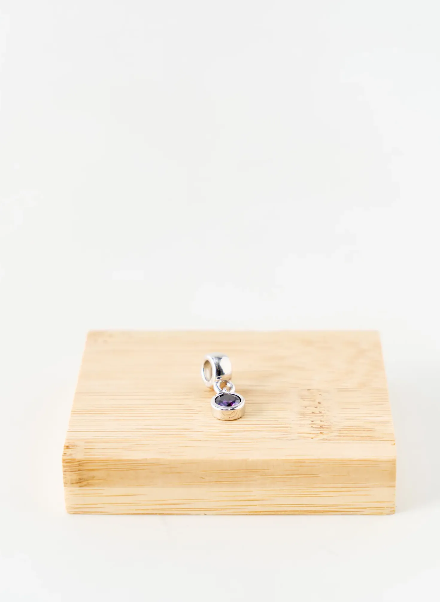 Pendentif Thabora Violet