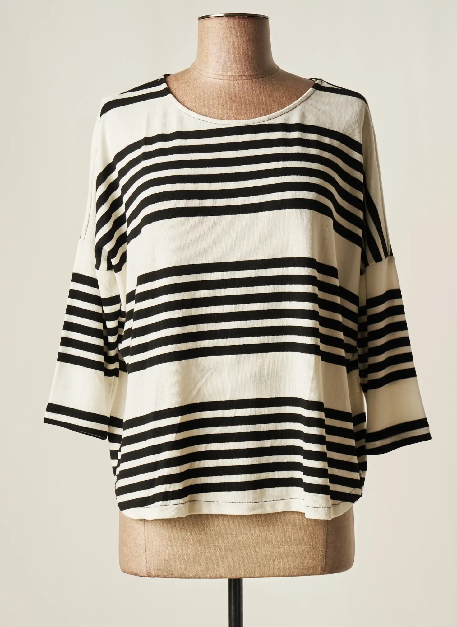 Pull Guitare Noir Manches Longues