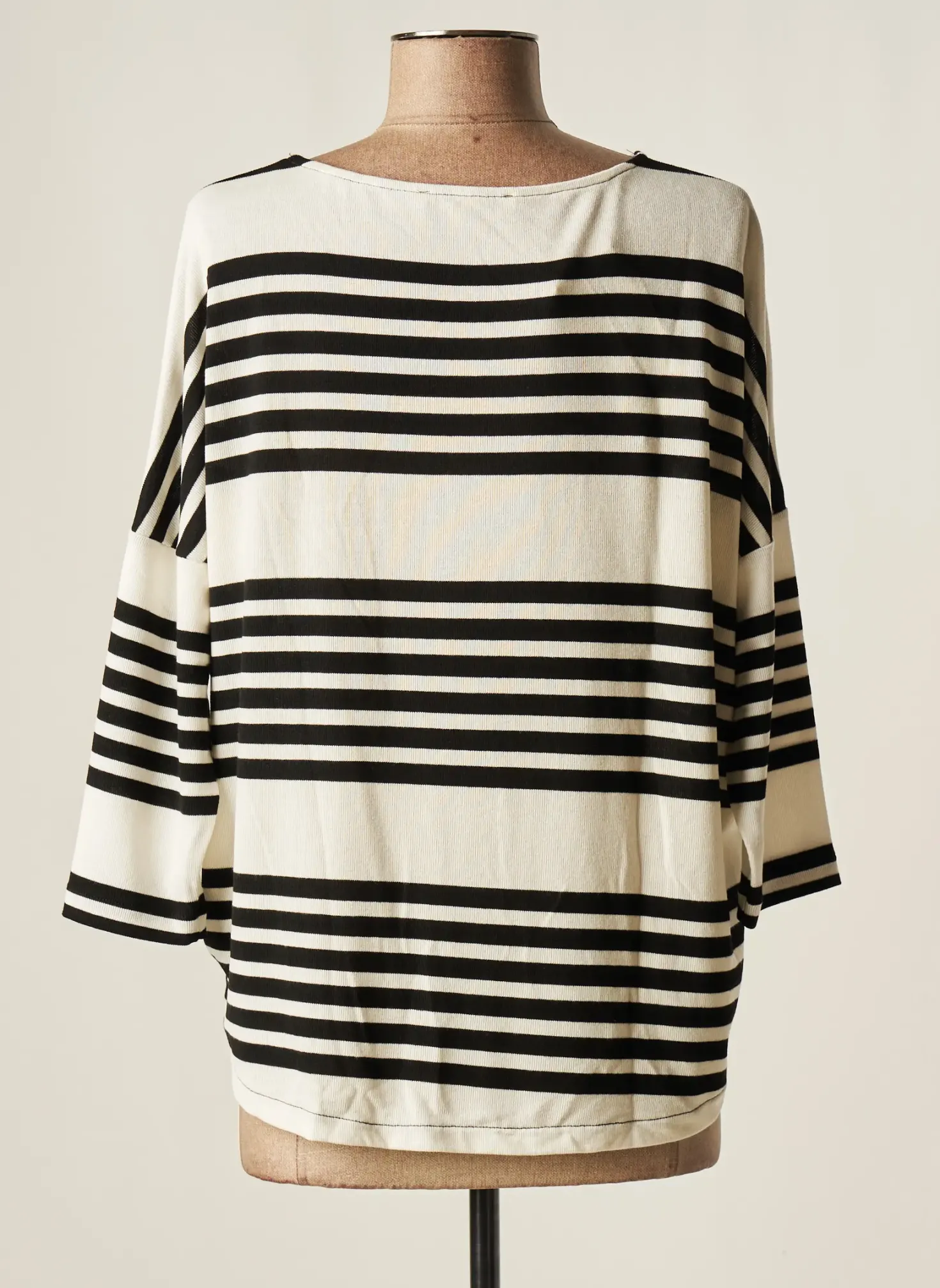 Pull Guitare Noir Manches Longues