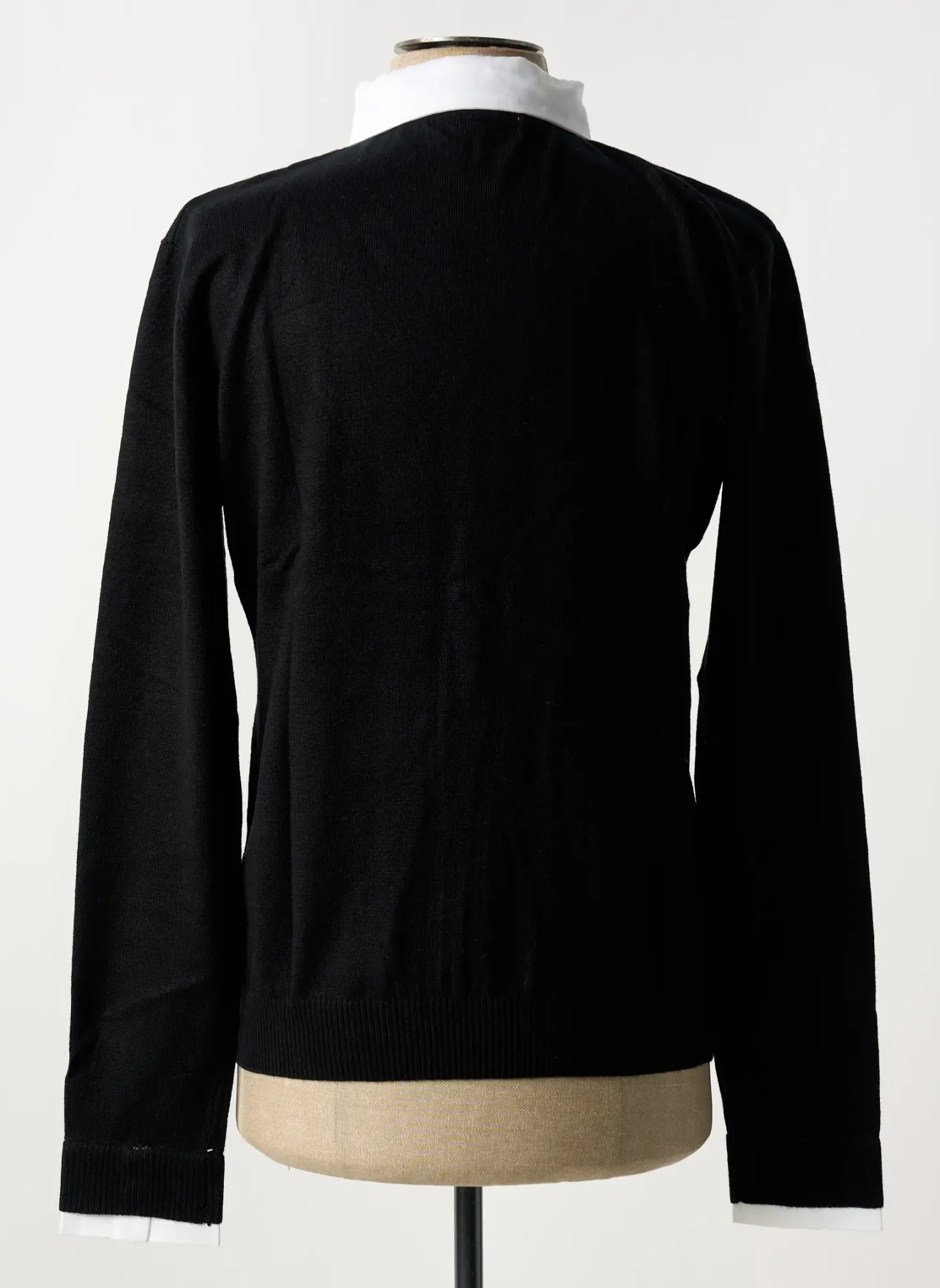 Pull Ugholin Noir Manches Longues