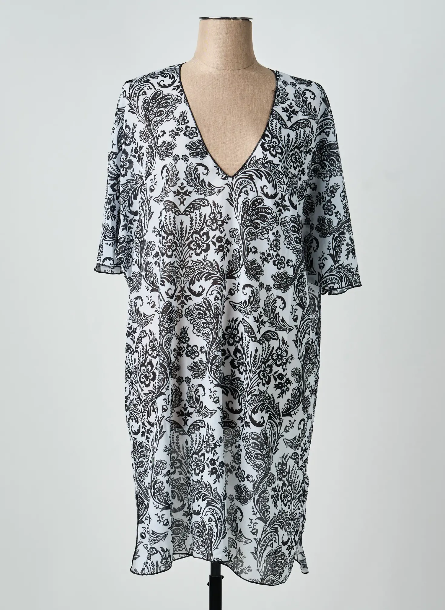 Robe De Plage Antigel Noir
