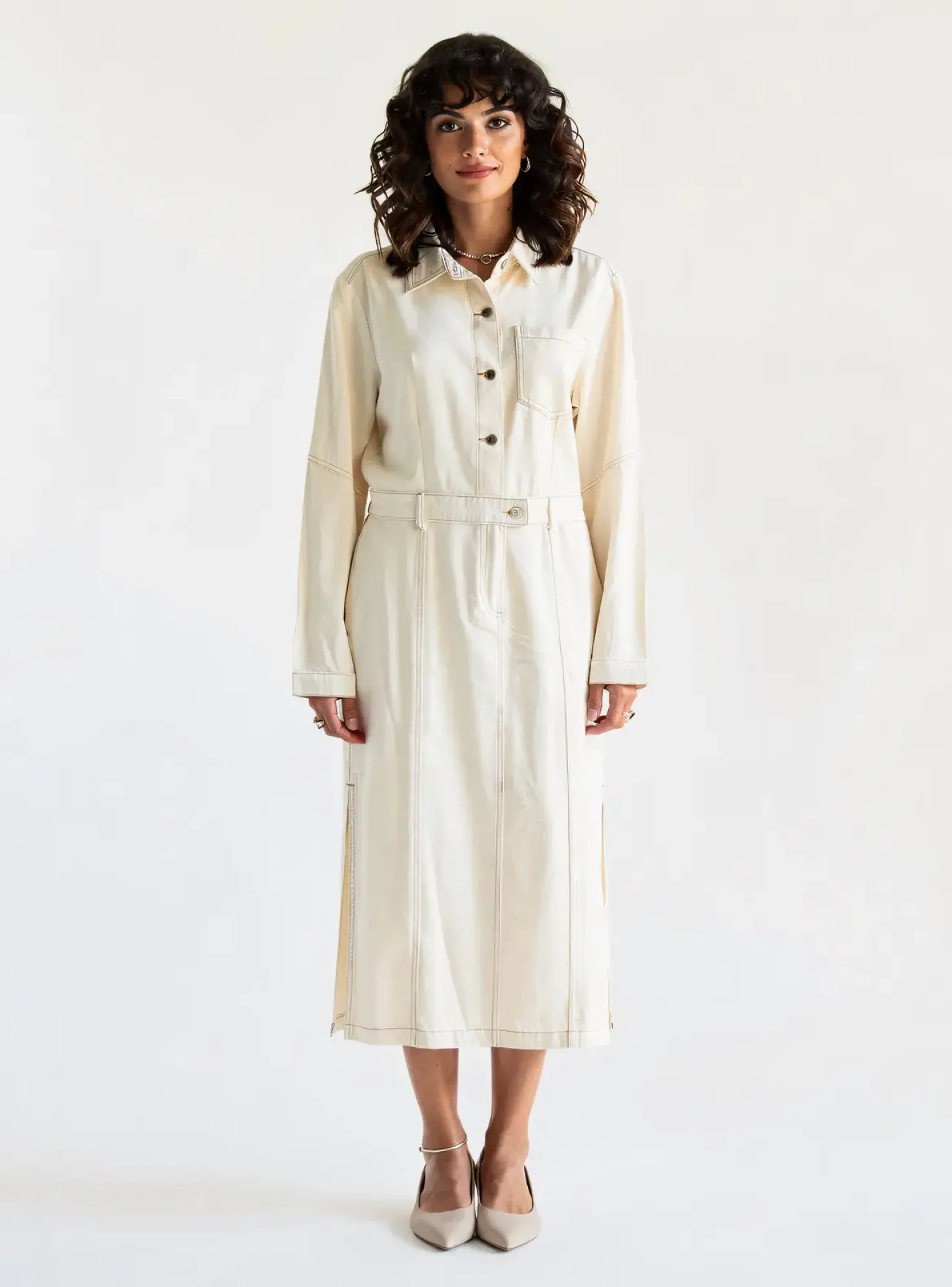 Robe Mi-longue C'est Beau La Vie Beige Manches Longues