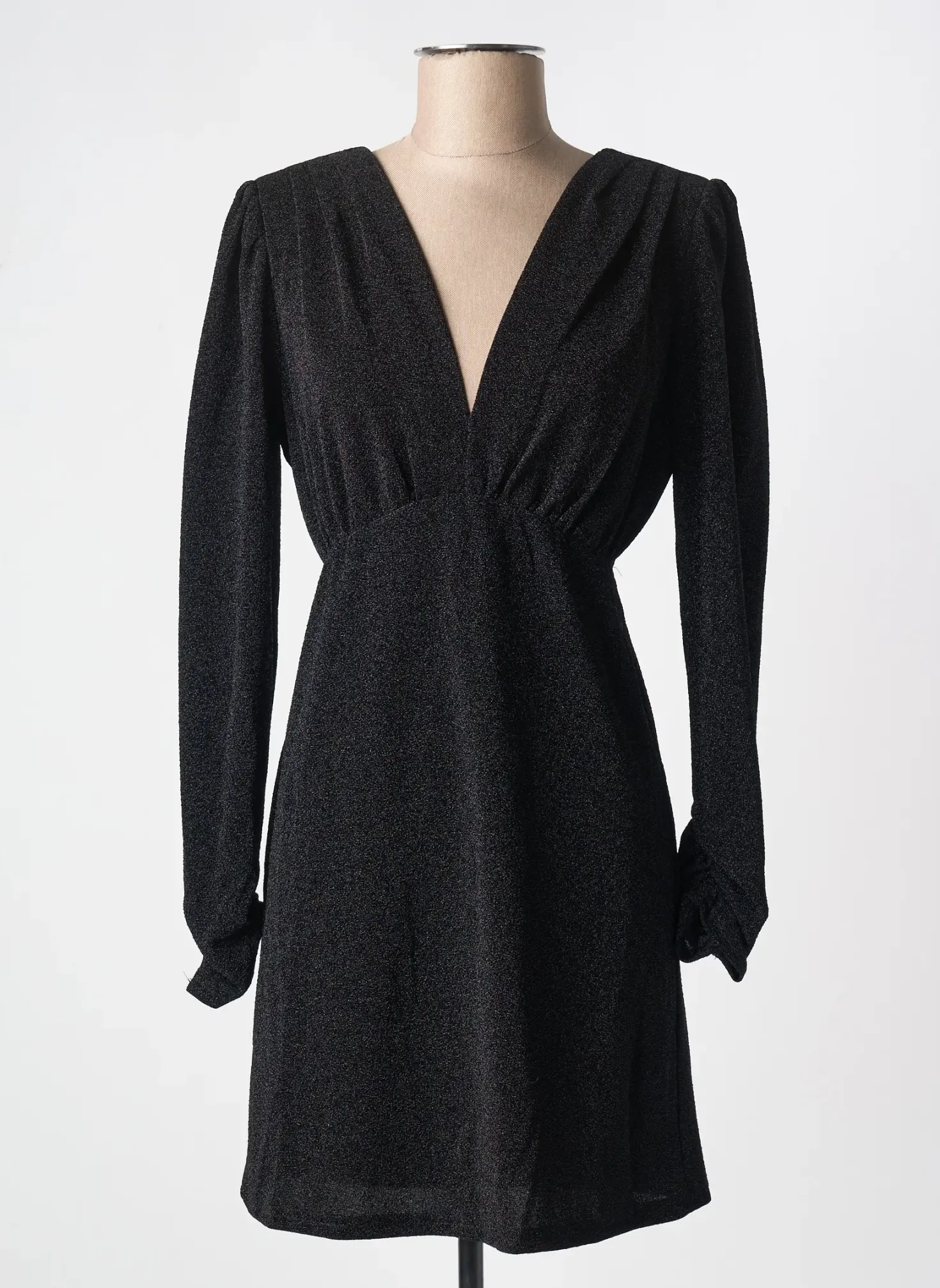 Robe Mi-longue La Petite Etoile Noir Manches Longues