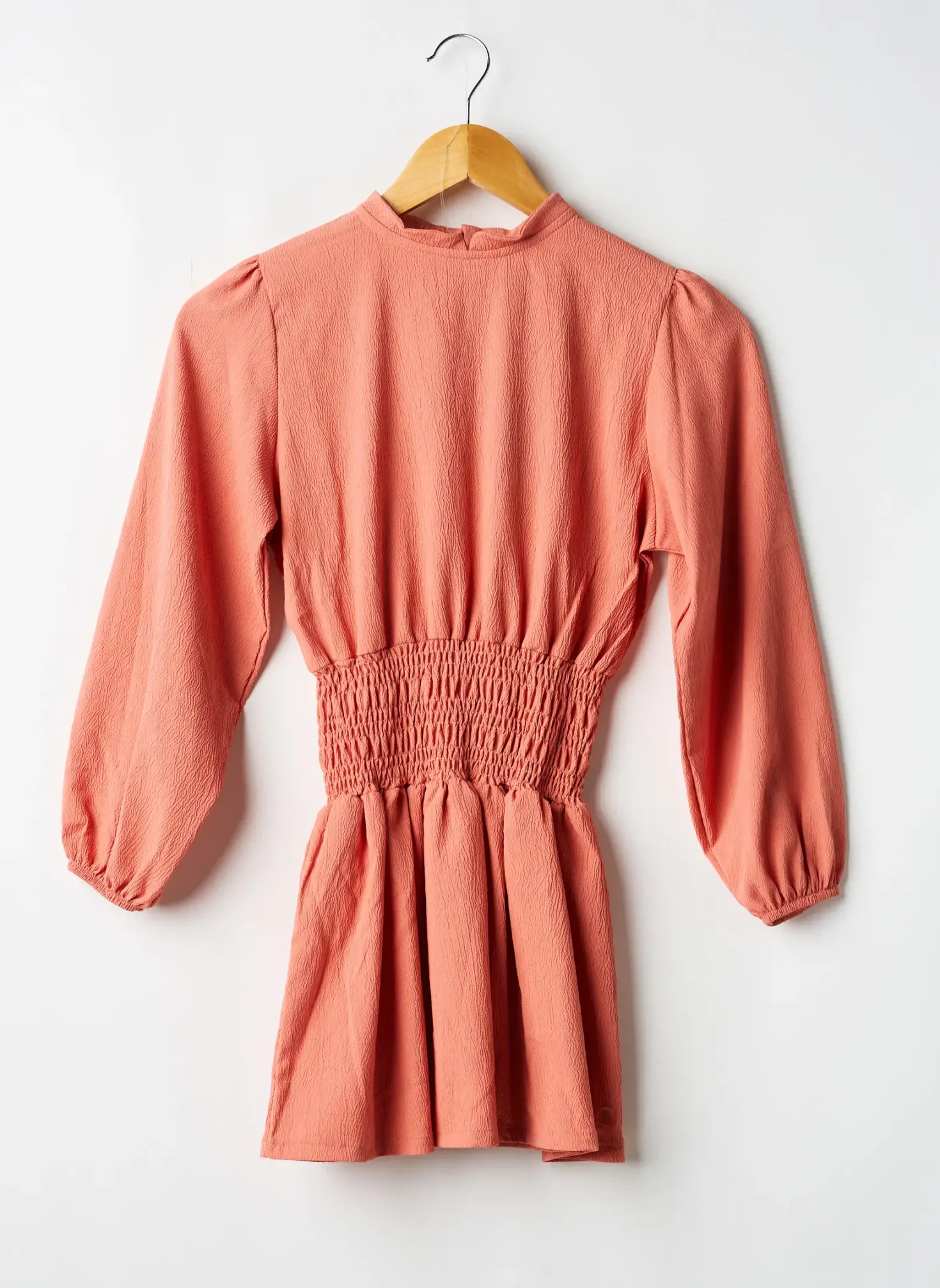 Robe Mi-longue Levv Label Rose Manches Longues