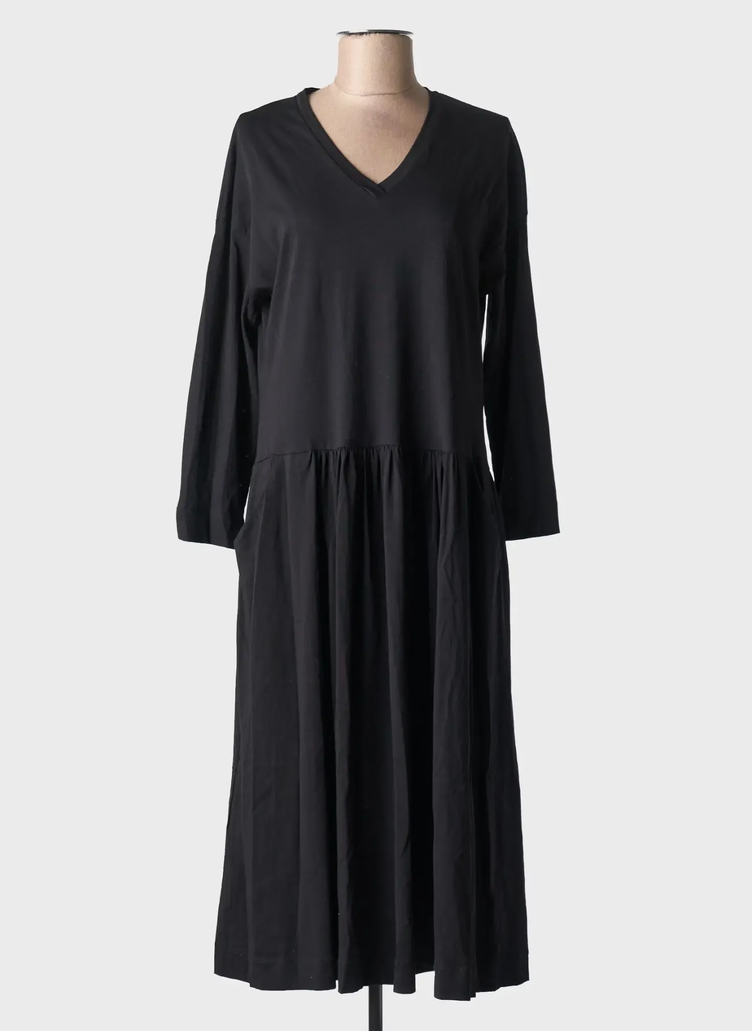 Robe Mi-longue Masai Noir Manches Longues