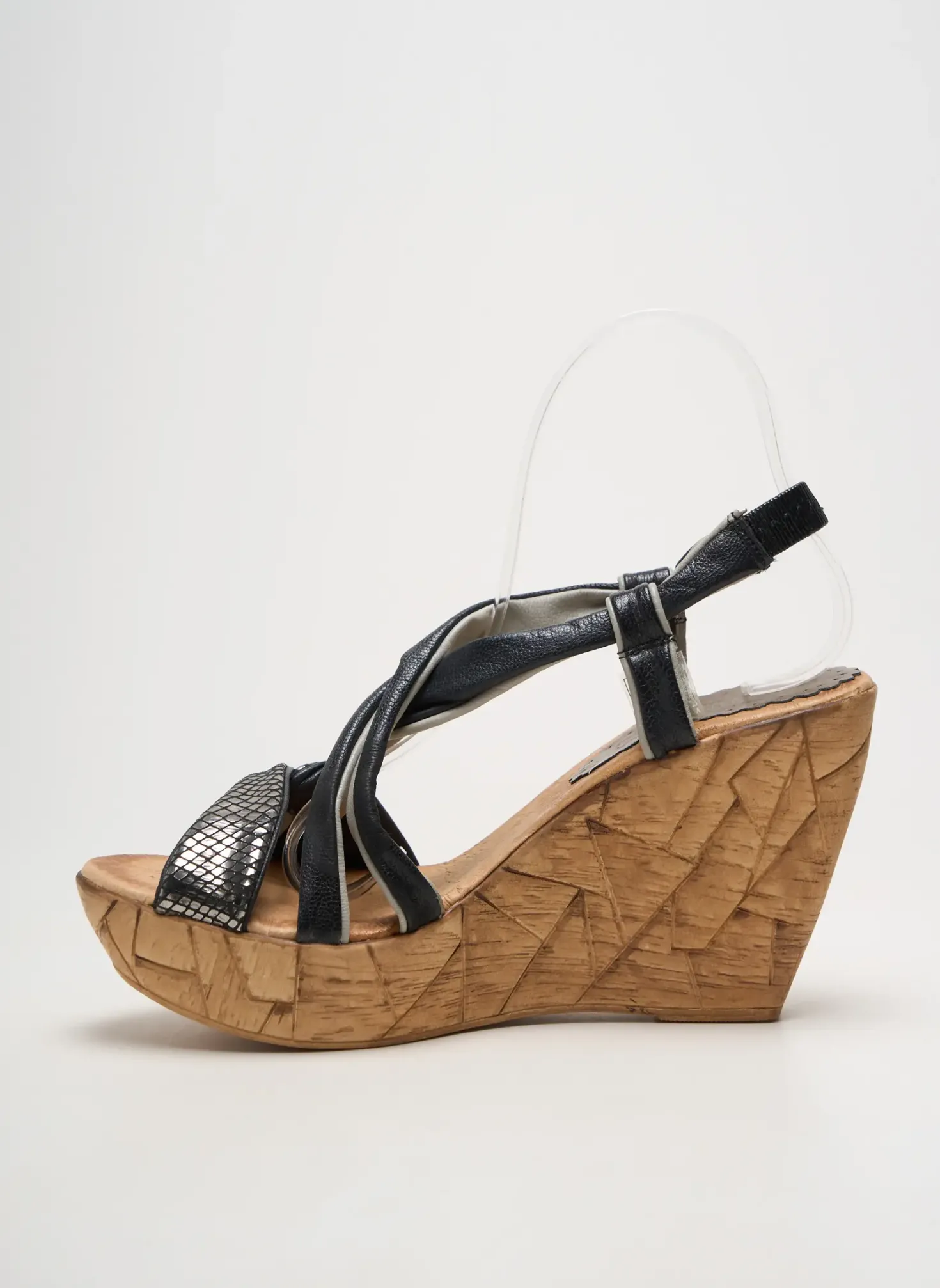 Sandales/nu Pieds Bertuchi Noir Talon Haut De 10cm Et Plus
