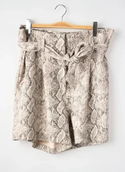 Short Only Beige