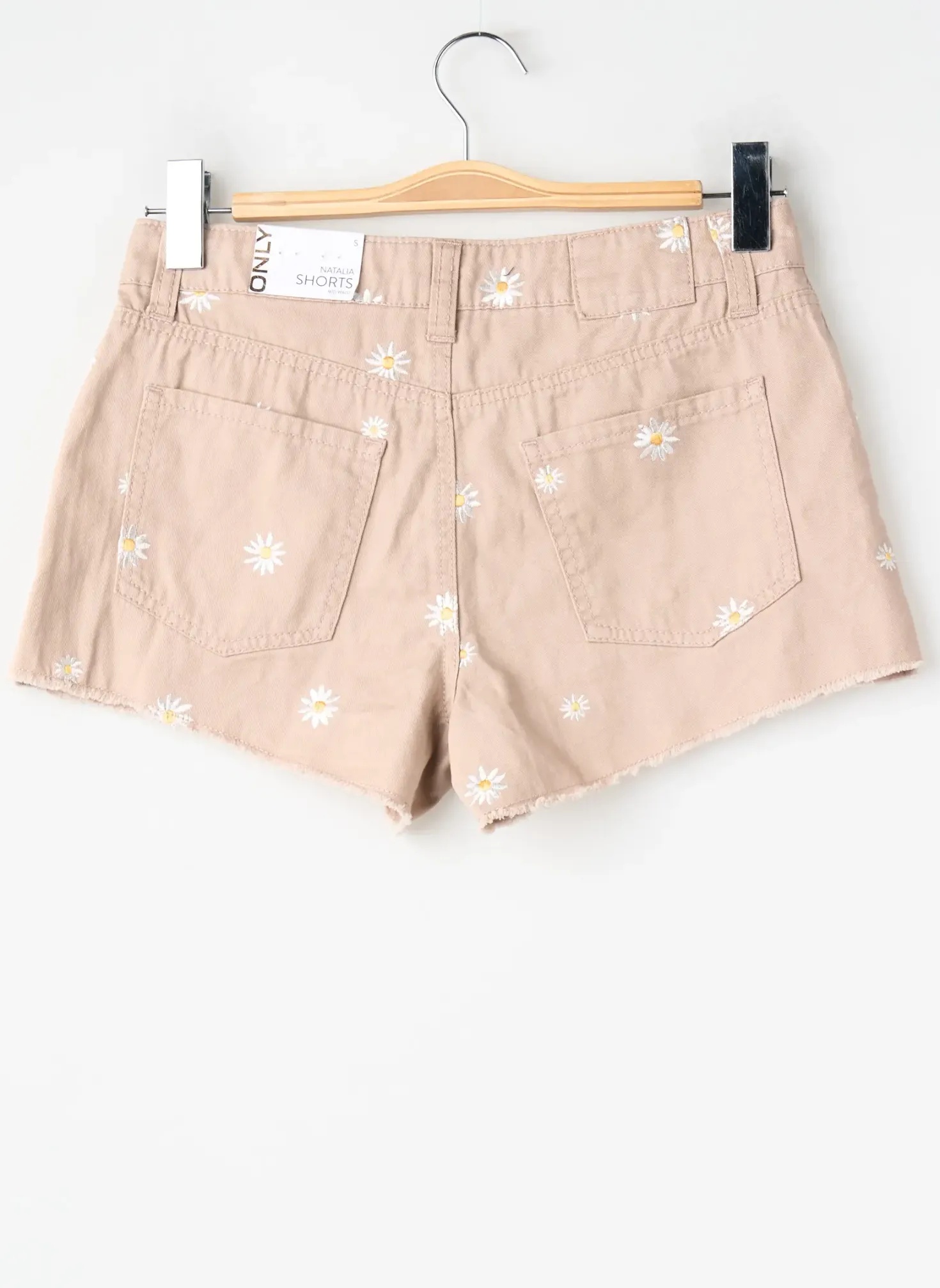 Short Only Beige