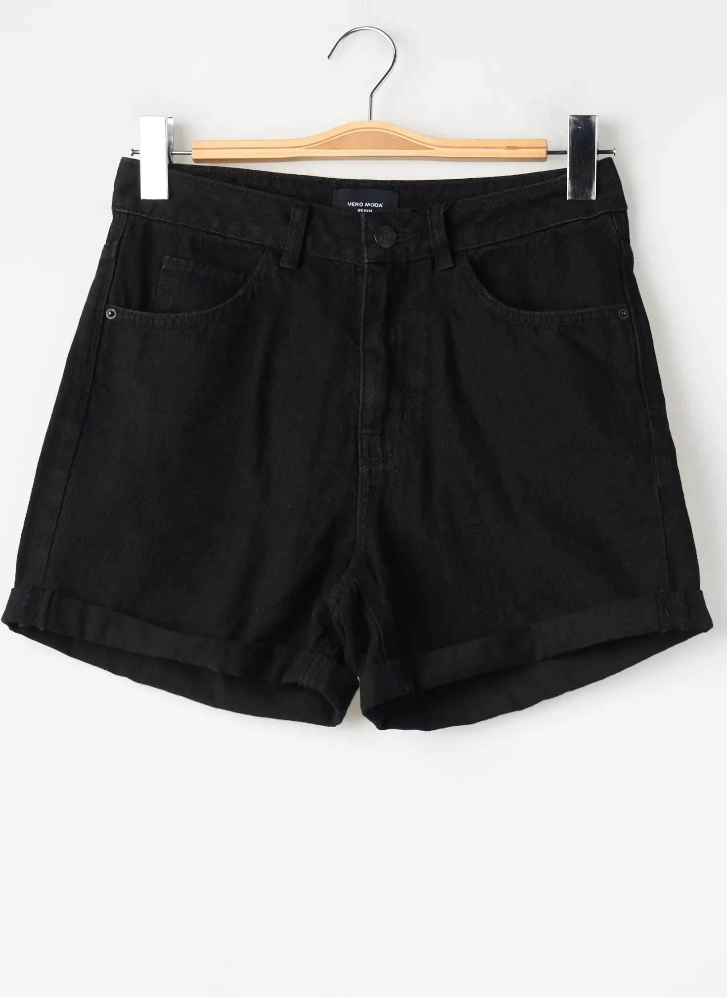 Short Vero Moda Noir Taille Haute