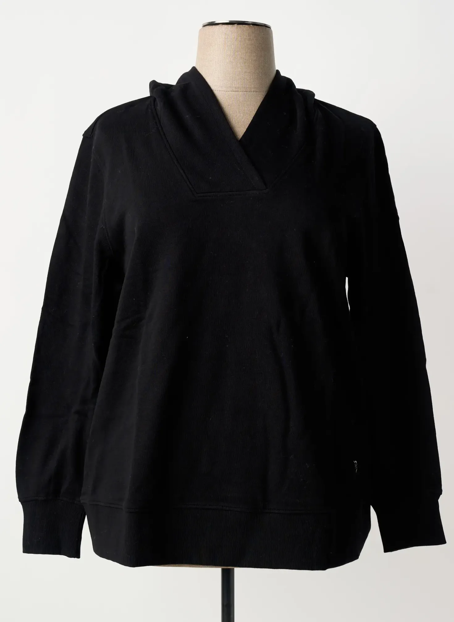 Sweat-shirt Sheego Noir Manches Longues