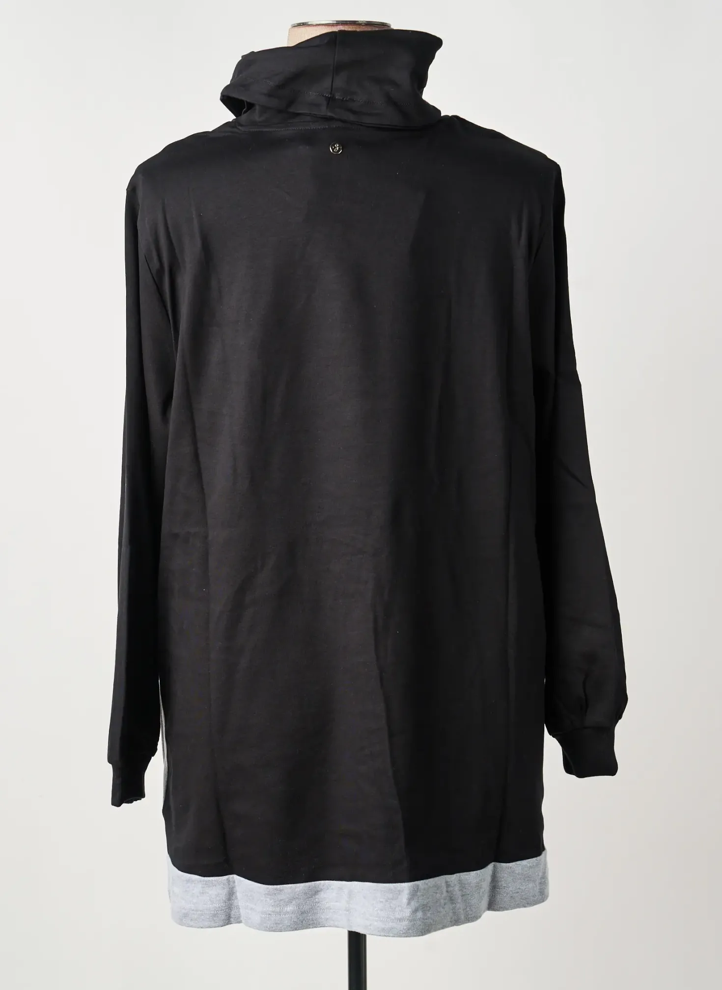 Sweat-shirt Sheego Noir Manches Longues