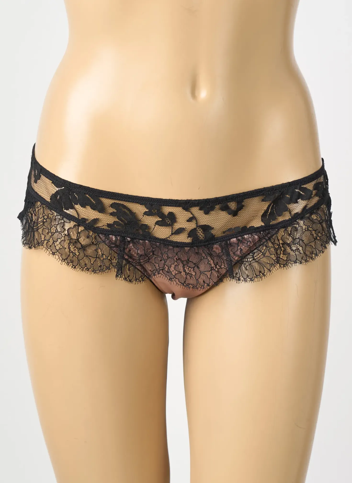 Tanga Andres Garcia Noir