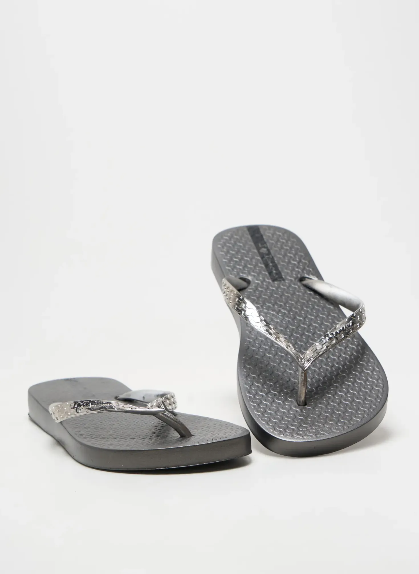 Tongs Ipanema Noir Talon Plat Jusqu'à 3cm