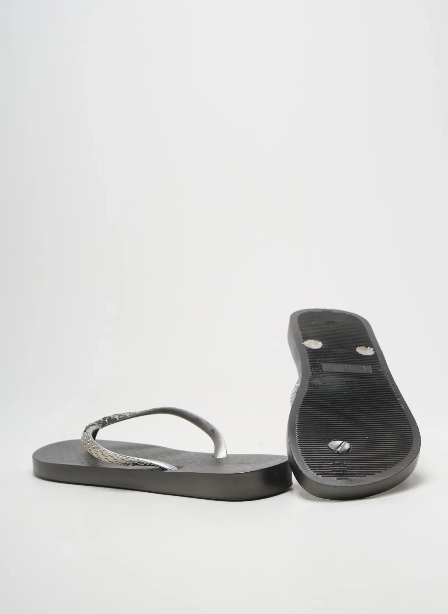 Tongs Ipanema Noir Talon Plat Jusqu'à 3cm