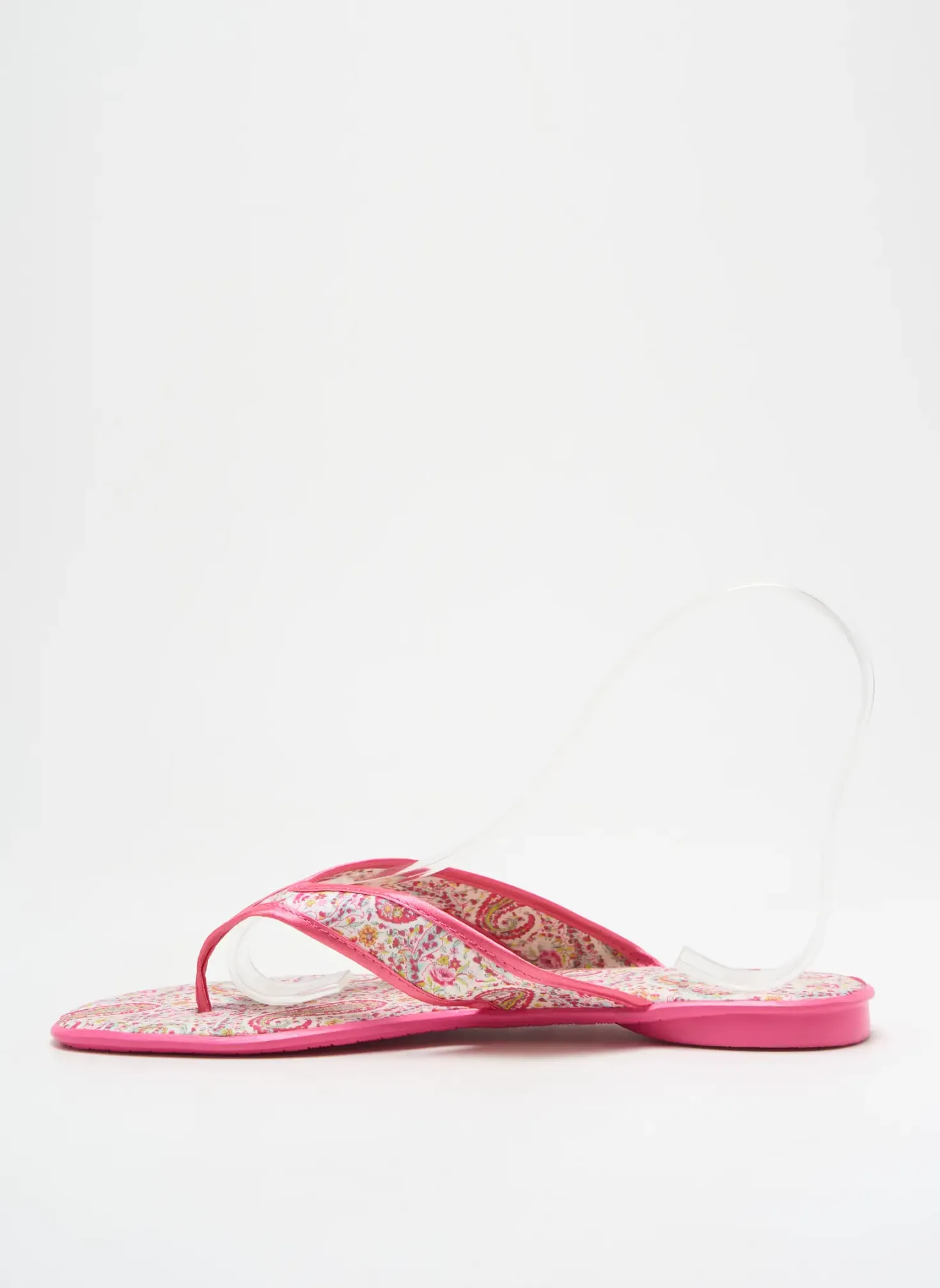 Tongs Le Chat Rose Talon Plat Jusqu'à 3cm