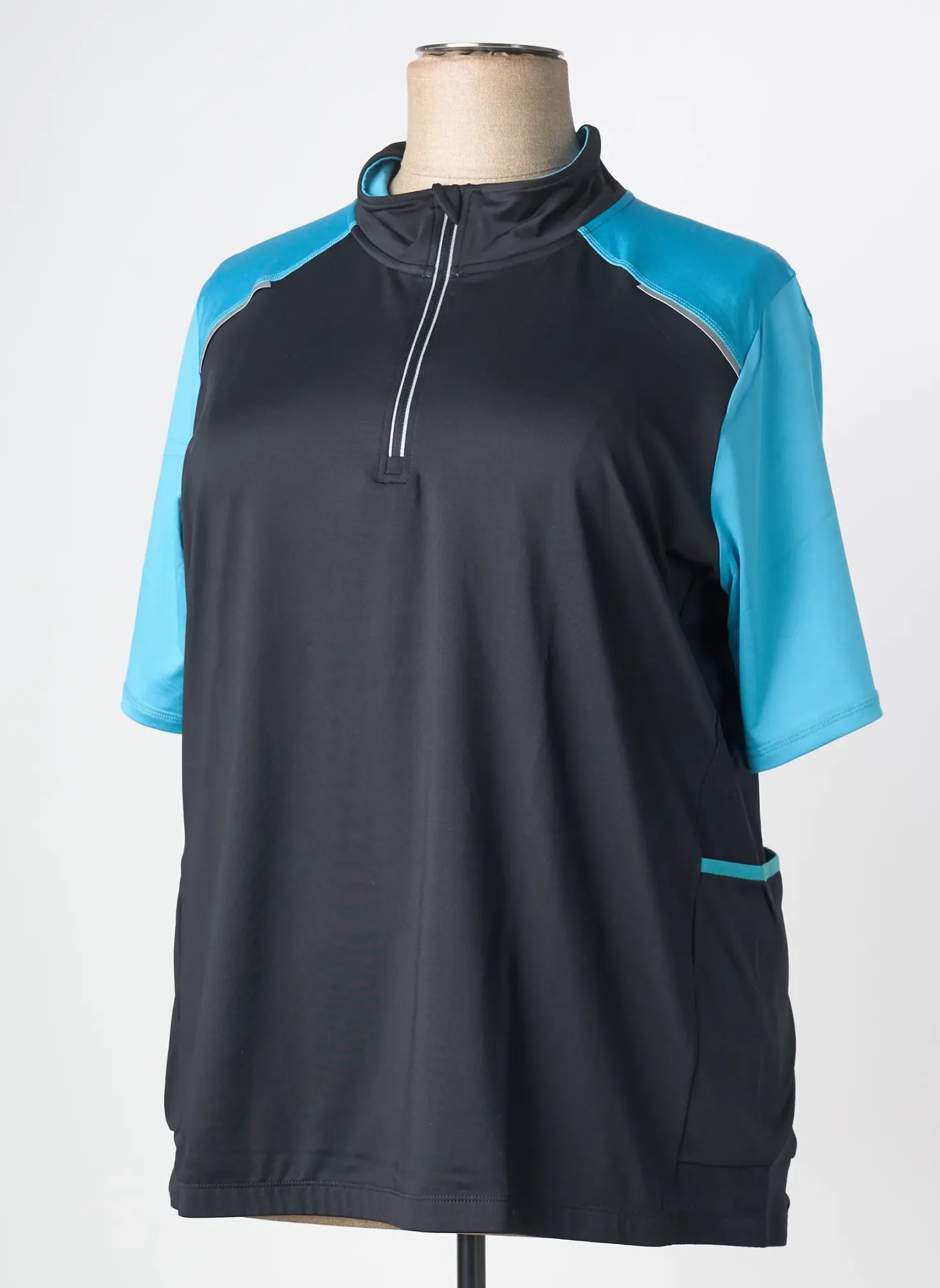 Top Sheego Noir Manches Courtes